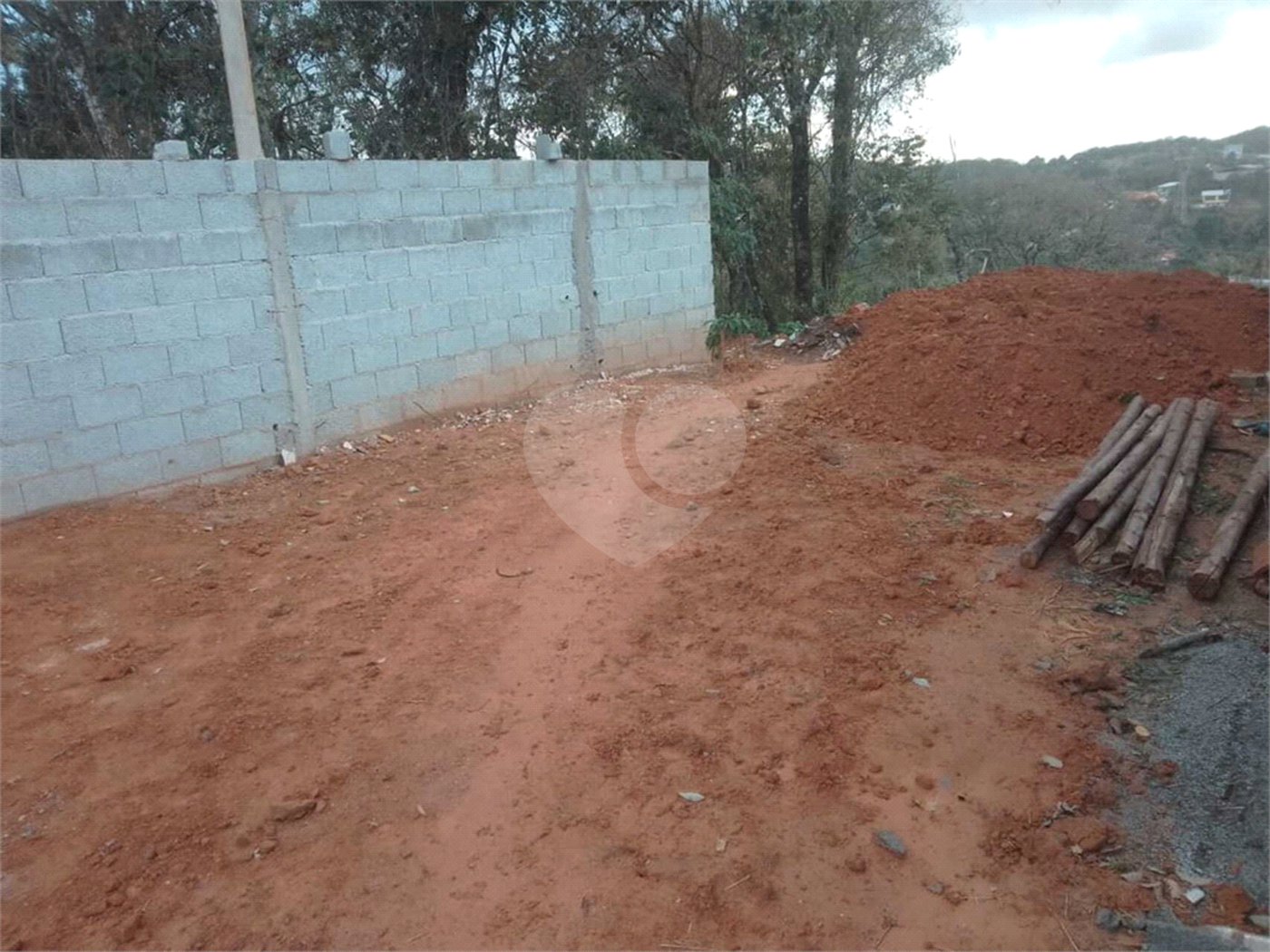 Casa à venda com 2 quartos, sendo 1 suíte, em Canjica (terra Preta), Mairiporã, SP