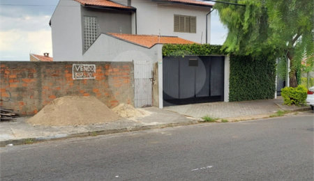Sobrado à venda com 3 quartos, sendo 1 suíte,  em Jardim Regina, Indaiatuba, SP