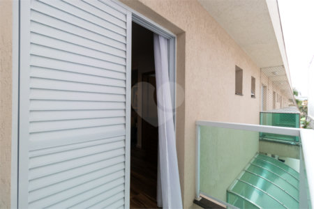 Casa à venda com 3 quartos, sendo 1 suíte, no condomínio Orquideas, São Paulo - SP