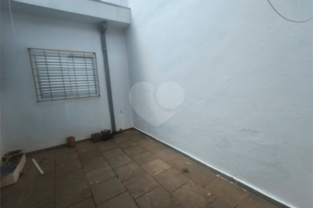 Casa à venda com 3 quartos, sendo 1 suíte, em Vila Santana, Araraquara, SP