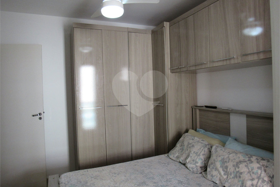 Casa à venda com 2 suítes no condomínio Real Residencial Julia, São Paulo - SP