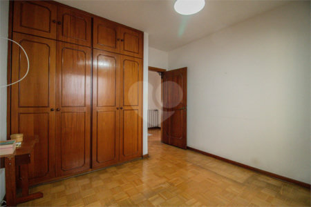 Sobrado à venda com 3 quartos, sendo 1 suíte,  em Brooklin Velho, São Paulo, SP