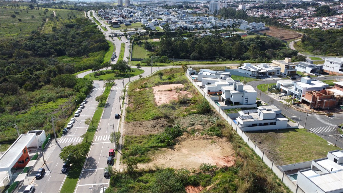 Terreno à venda em Residencial Central Parque, Salto, SP