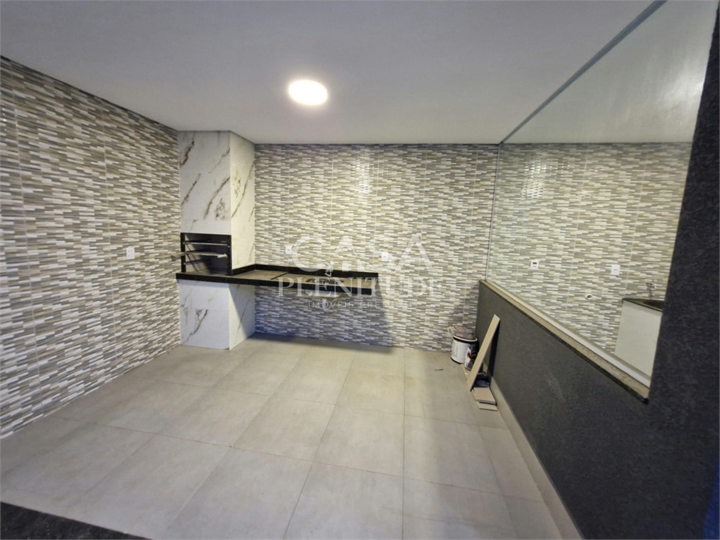 Casa em condomínio à venda com 3 quartos, sendo 1 suíte, em Cajuru do Sul, Sorocaba, SP