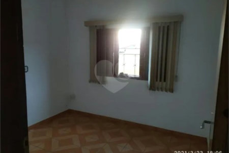Casa à venda com 3 quartos em Jardim Maria, Itatiba, SP