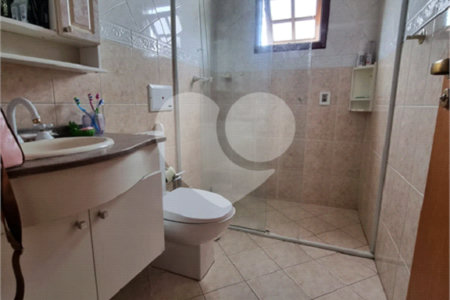 Sobrado à venda com 4 quartos, sendo 2 suítes, em Vila Mazzei, São Paulo, SP