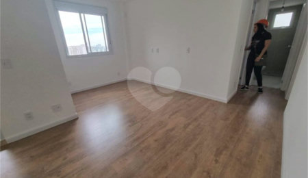 Apartamento à venda com 2 quartos, sendo 1 suíte, em Parque São Jorge, São Paulo, SP