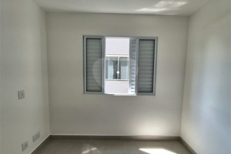 Apartamento à venda com 2 quartos em Vila Mangalot, São Paulo, SP