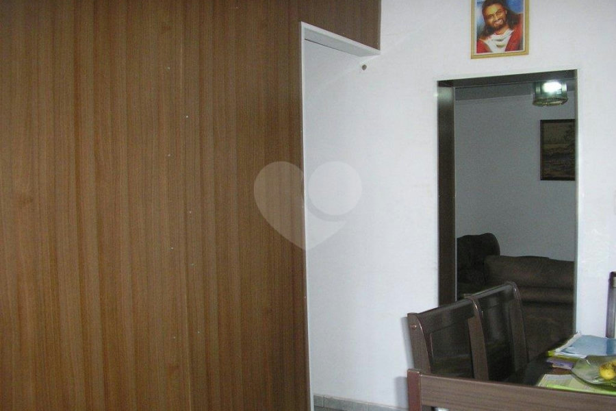 Sobrado à venda com 3 quartos em Carandiru, São Paulo, SP