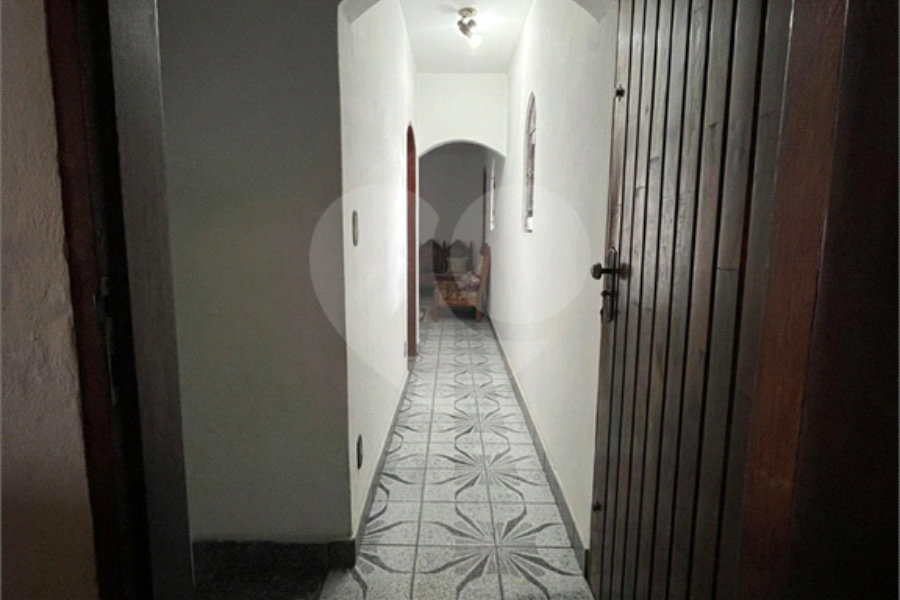 Sobrado à venda com 3 quartos, sendo 1 suíte, em Tremembé, São Paulo, SP