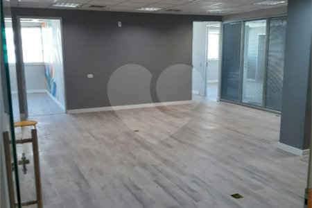 Sala à venda em Cerqueira César, São Paulo, SP