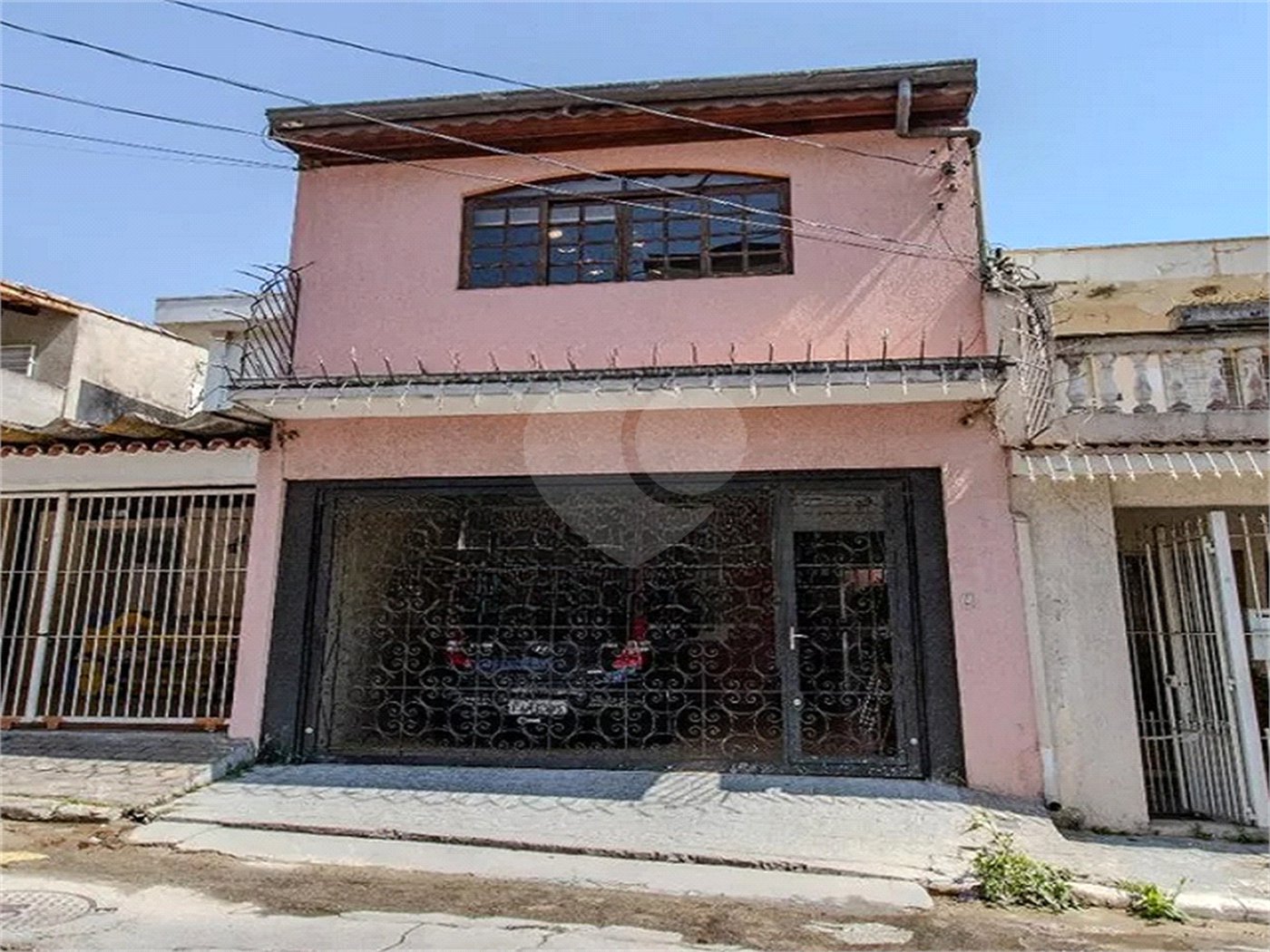 Casa à venda com 3 quartos, sendo 1 suíte, em Vila Gustavo, São Paulo, SP