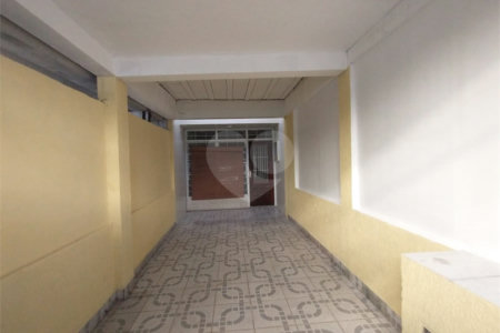 Sobrado à venda com 3 quartos em Campo Belo, São Paulo, SP
