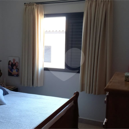 Casa à venda com 3 suítes no condomínio Residencial Marchant Buarque, Atibaia - SP
