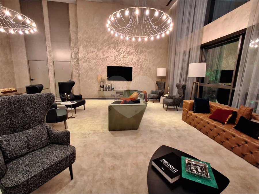 Apartamento à venda com 3 suítes em Vila Clementino, São Paulo, SP