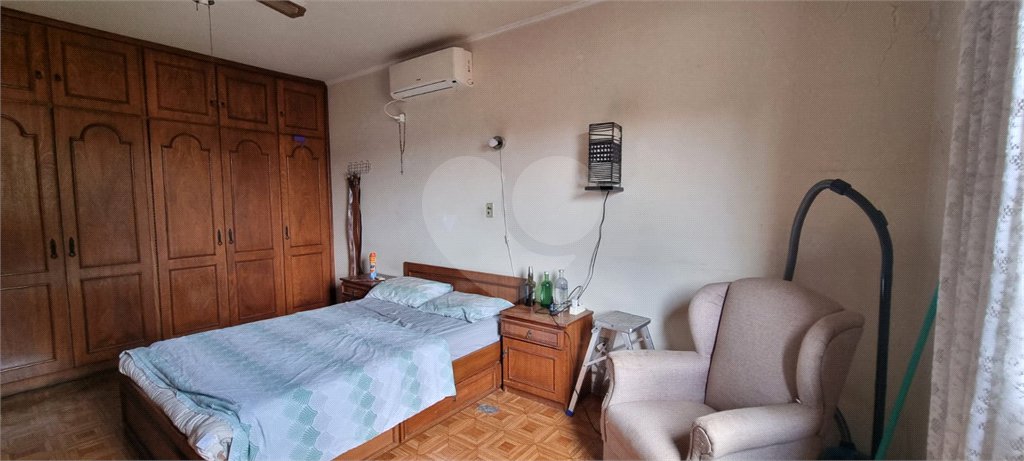 Sobrado à venda com 2 quartos em Tremembé, São Paulo, SP