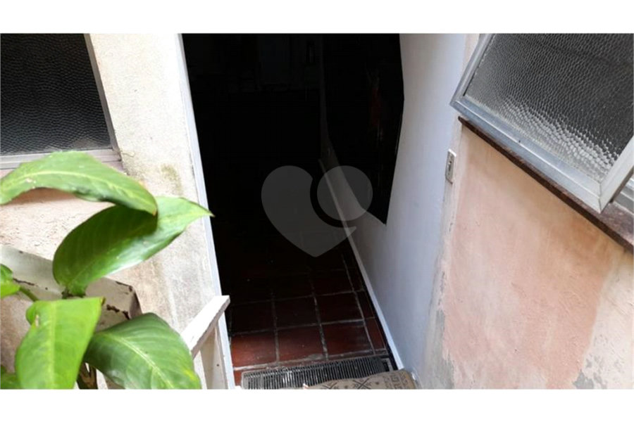 Casa à venda ou para alugar com 5 quartos, sendo 1 suíte, em Vila Romero, São Paulo, SP