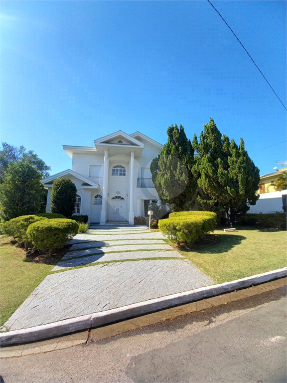 Casa à venda com 5 quartos, sendo 3 suítes, no condomínio Vinhas da Vista Alegre - Lado Sede, Vinhedo - SP