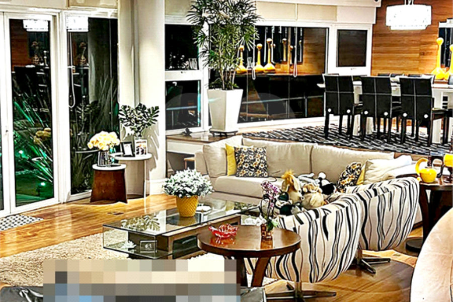 Casa à venda com 4 suítes no condomínio Residencial Jd. Ibiratiba, São Paulo - SP