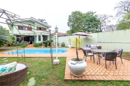 Casa à venda com 4 quartos, sendo 2 suítes, em Brooklin Paulista, São Paulo, SP
