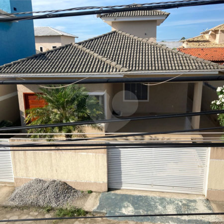 Casa à venda com 3 quartos, sendo 1 suíte, em Peró, Cabo Frio, RJ