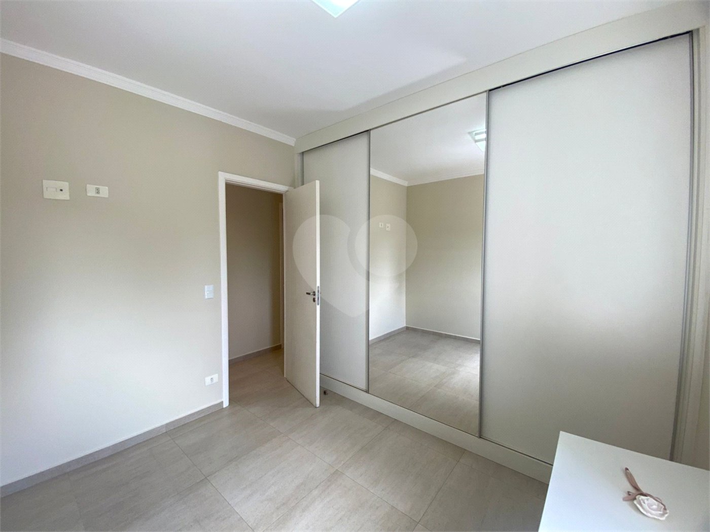 Apartamento à venda ou para alugar com 2 quartos, sendo 1 suíte, em Parada Inglesa, São Paulo, SP