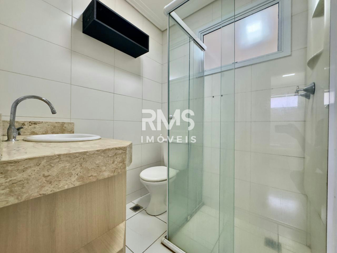 Apartamento à venda com 3 quartos, sendo 1 suíte, no condomínio Residencial Ilhas Mediterrâneo, Itu - SP