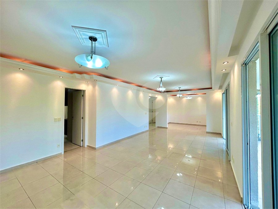 Apartamento à venda com 3 suítes em Chácara Santo Antônio (zona Sul), São Paulo, SP