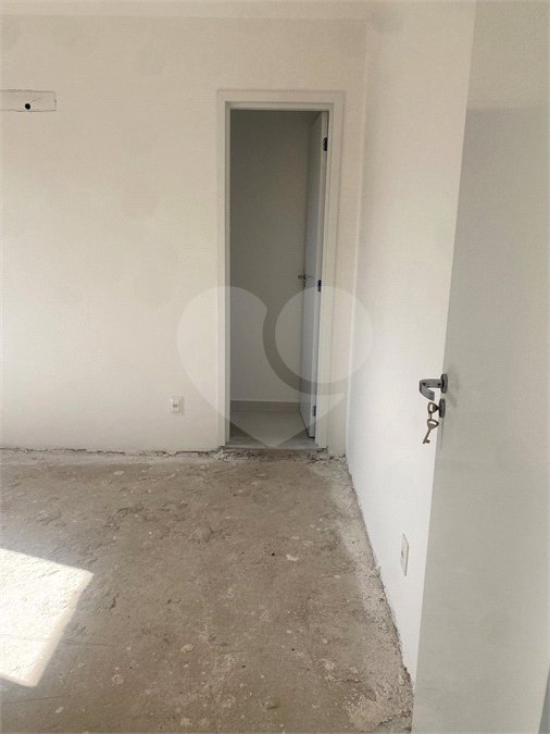 Casa à venda com 2 suítes no condomínio Vila Ilha de Creta, Valinhos - SP