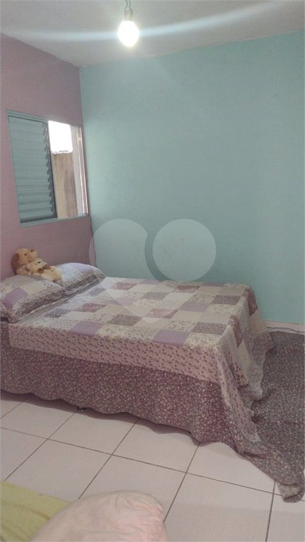 Sobrado à venda com 2 quartos em Cidade Tiradentes, São Paulo, SP
