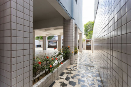 Apartamento com 2 dormitórios à venda, 65 m² por R$ 410.000,00 - Embaré - Santos/SP