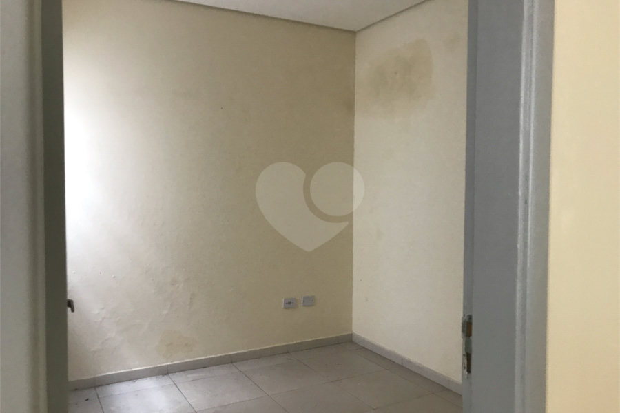 Casa à venda com 4 quartos, sendo 1 suíte, em Santana, São Paulo, SP