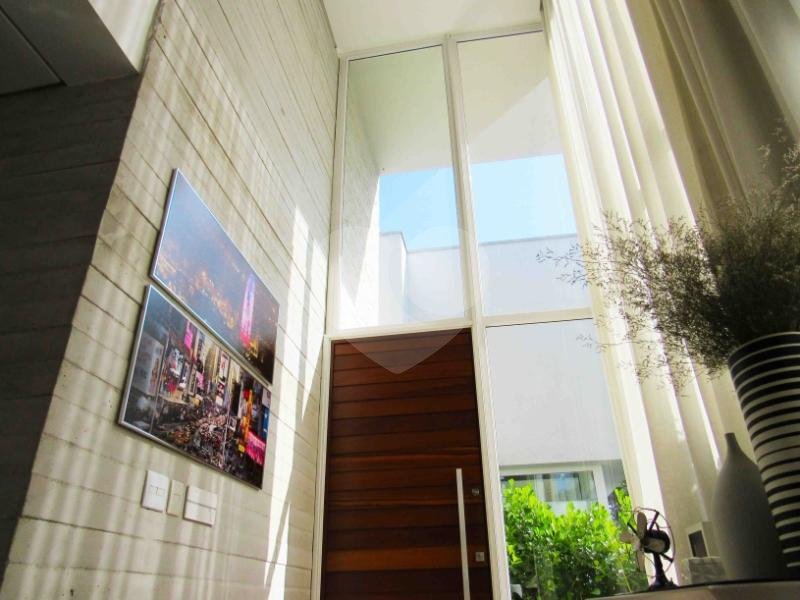 Casa à venda com 4 suítes no condomínio Bauhaus, São Paulo - SP