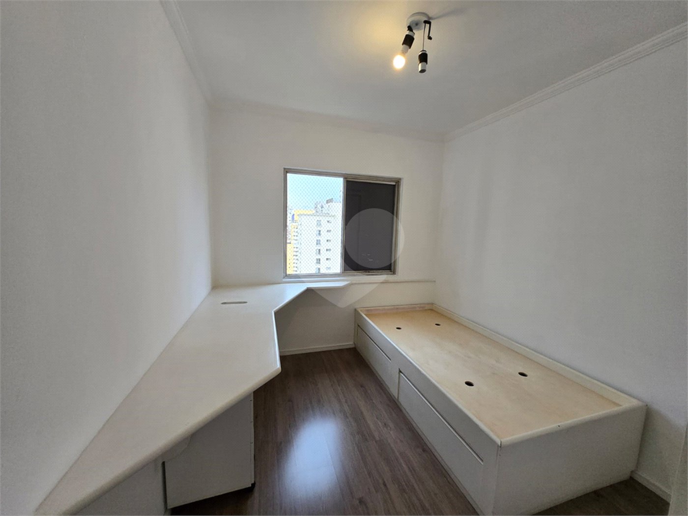 Apartamento à venda com 3 quartos, sendo 1 suíte,  em Indianópolis, São Paulo, SP