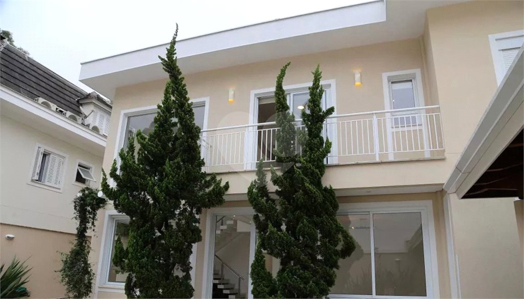 Casa à venda com 4 suítes no condomínio Residencial Morumbi, São Paulo - SP