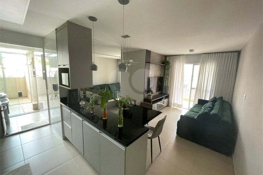 Apartamento à venda com 3 quartos, sendo 1 suíte, em Parada Inglesa, São Paulo, SP