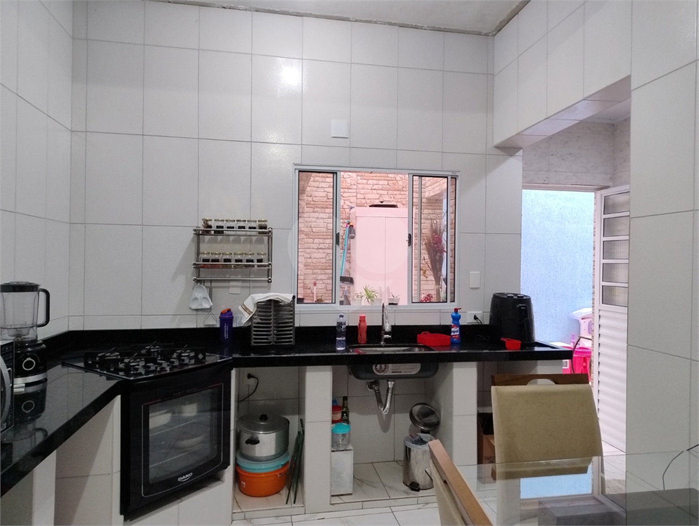 Casa à venda com 3 quartos, sendo 1 suíte,  em Vila Rei, Mogi das Cruzes, SP