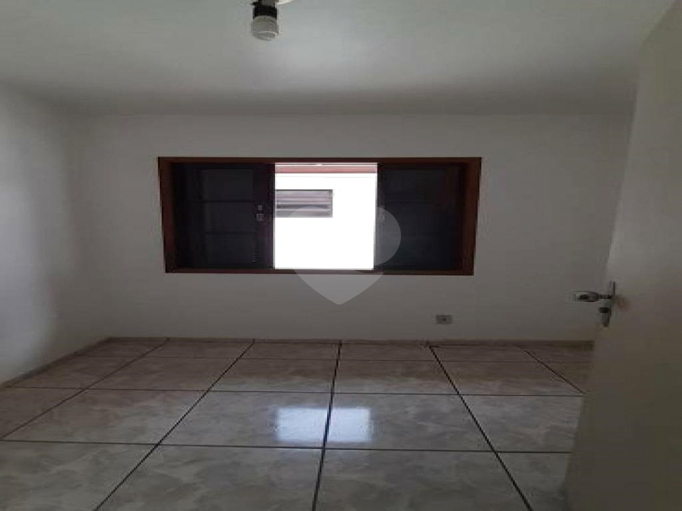 Casa à venda com 3 quartos, sendo 1 suíte,  em Rio Pequeno, São Paulo, SP