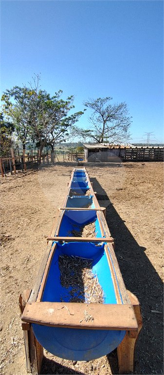 Sítio à venda com 2 suítes em Buru, Salto, SP