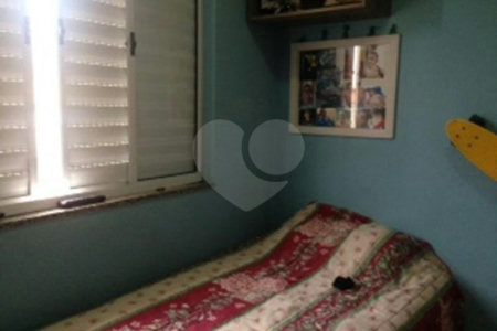 Sobrado à venda com 3 quartos, sendo 1 suíte, em Jardim Monte Kemel, São Paulo, SP