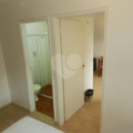 Apartamento mobiliado na Bela Vista de 36m² com 1 vaga de garagem.