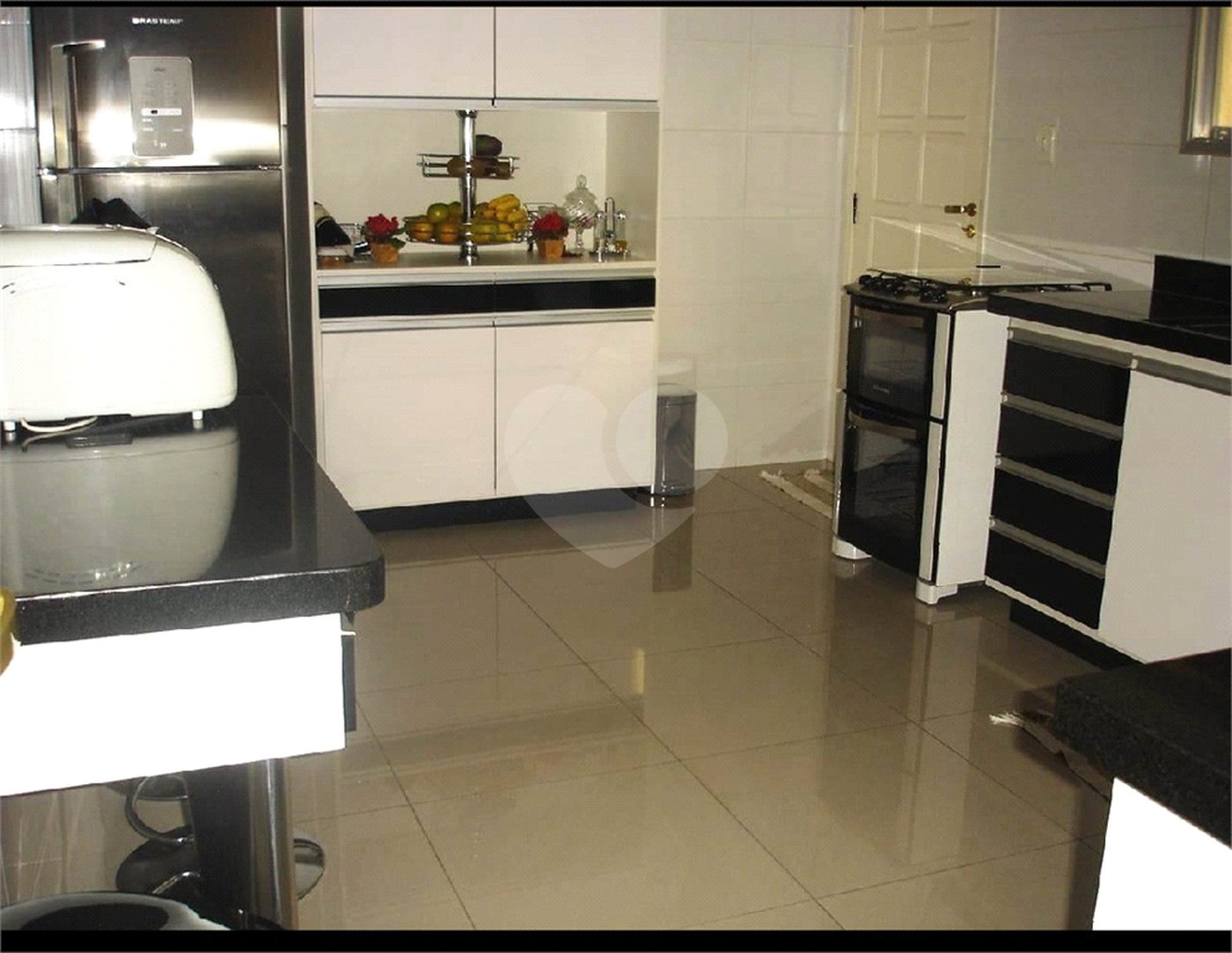 Casa Reformada 106 m² com 3 Dormitórios 2 suítes 2 vagas 3 banheiros e Espaço Gourmet na Vila Vera/SP Estuda permuta.
