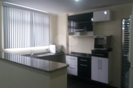 Apartamento à venda com 3 quartos, sendo 1 suíte, em Vila Olímpia, São Paulo, SP