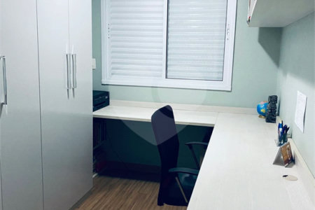 Apartamento à venda com 3 quartos, sendo 1 suíte, em Jardim Aida, Guarulhos, SP
