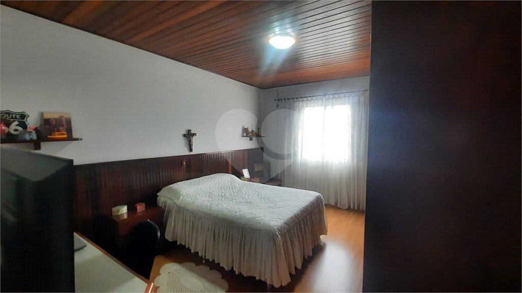 Casa à venda com 4 quartos, sendo 1 suíte,  em Vila Rosália, Guarulhos, SP