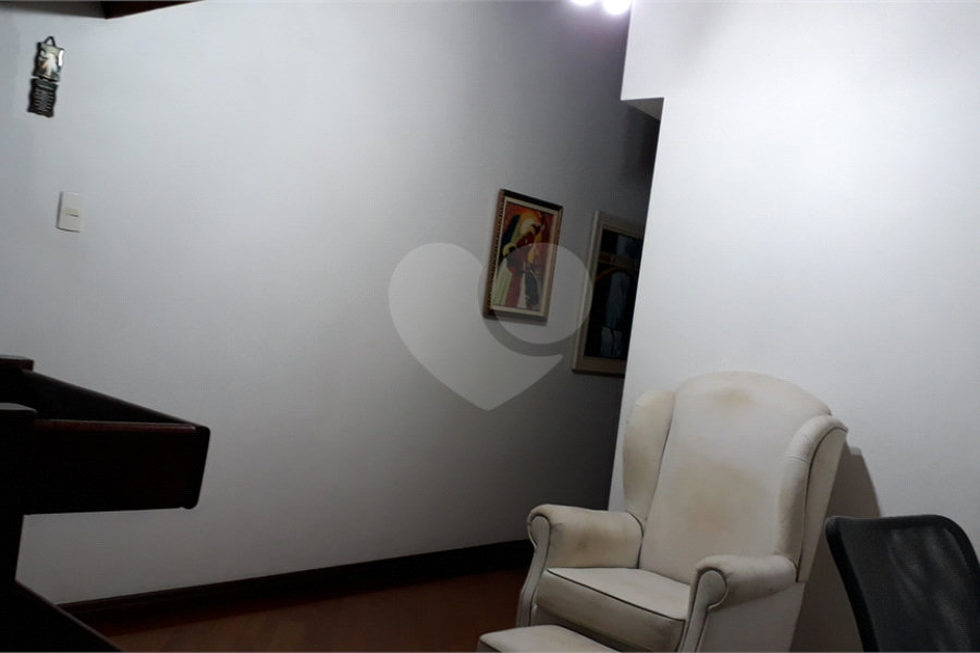 Casa à venda com 3 quartos, sendo 1 suíte, no condomínio Barbará Ii, São Paulo - SP