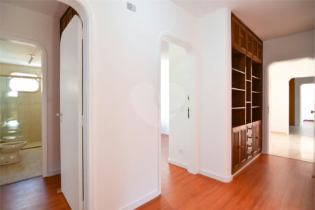 Apartamento à venda com 4 quartos, sendo 2 suítes,  em Brooklin Paulista, São Paulo, SP
