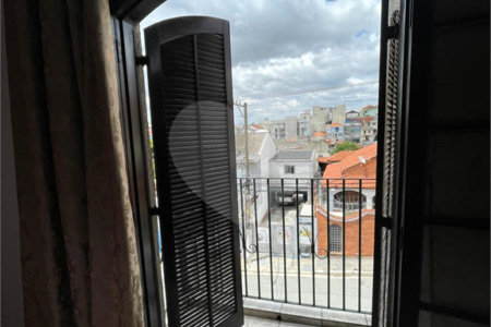 Sobrado à venda com 3 quartos, sendo 1 suíte, em Vila Gustavo, São Paulo, SP