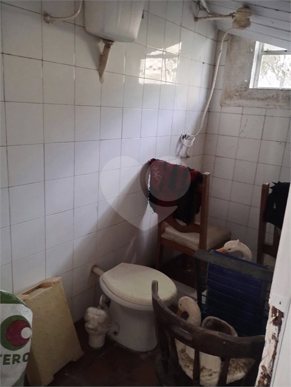 Casa à venda com 5 quartos, sendo 3 suítes, no condomínio Vilarejo, Rio de Janeiro - RJ