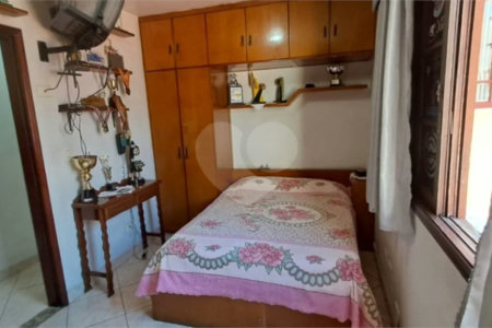 Casa à venda com 3 quartos, sendo 1 suíte, em Vila Maria Baixa, São Paulo, SP